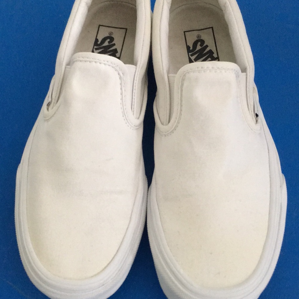 COPY - VANS WHITE HAVE SOME yellow STAINS BEEN WASH POLISH USE